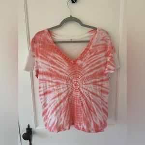 T. Bags la v neck tee